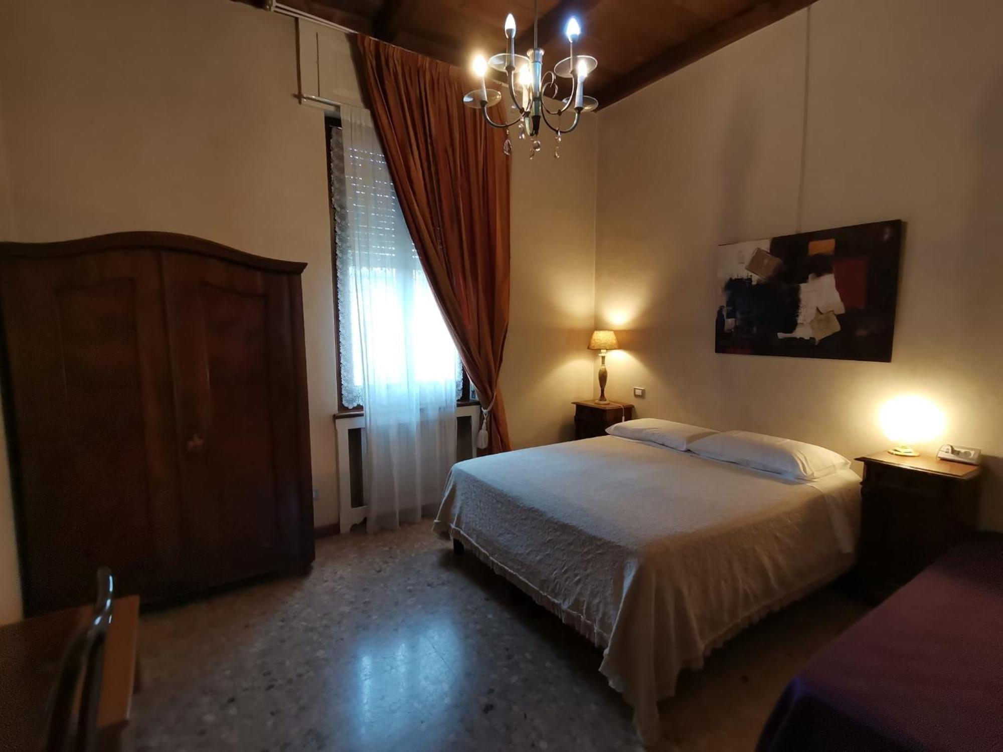 Le Maddalene, Verona